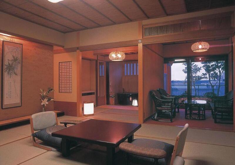 هتل Yamashiro Onsen Yuzankaku