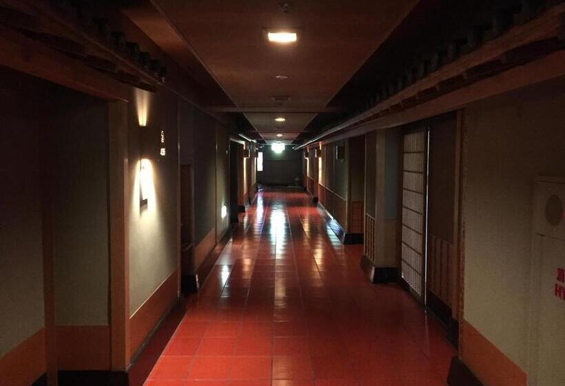 هتل Yamashiro Onsen Yuzankaku