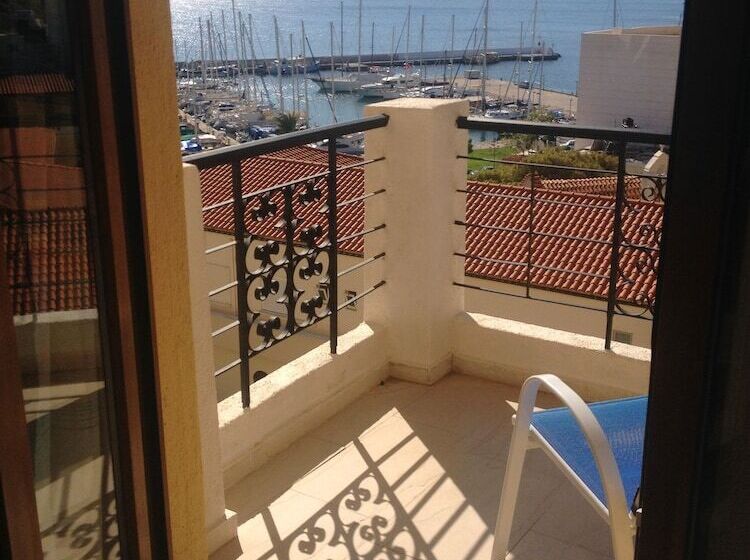 Mantraki Hotel Apartments