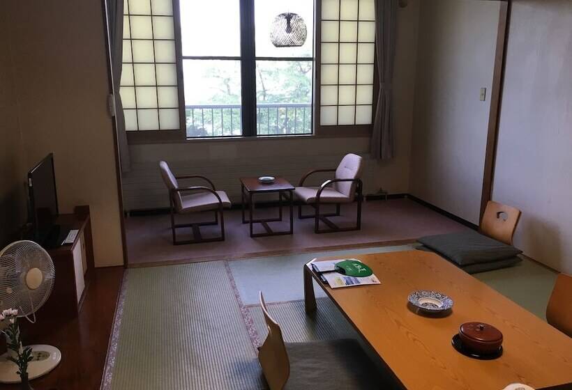 Marukoma Onsen Ryokan