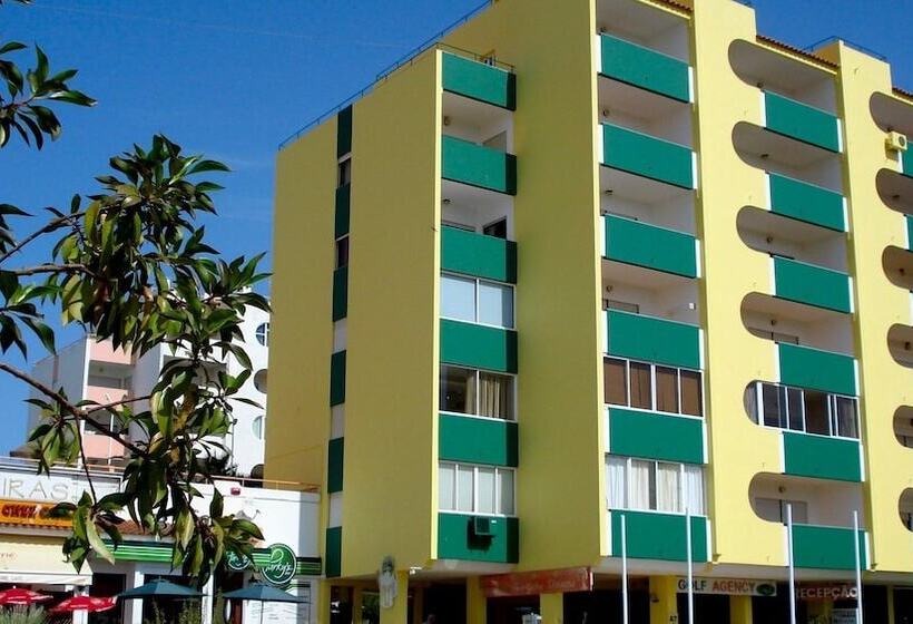 Parque Das Amendoeiras