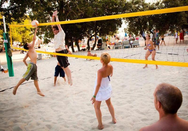 Курорт Pine Beach Pakostane Glamping Homes   All Inclusive Light