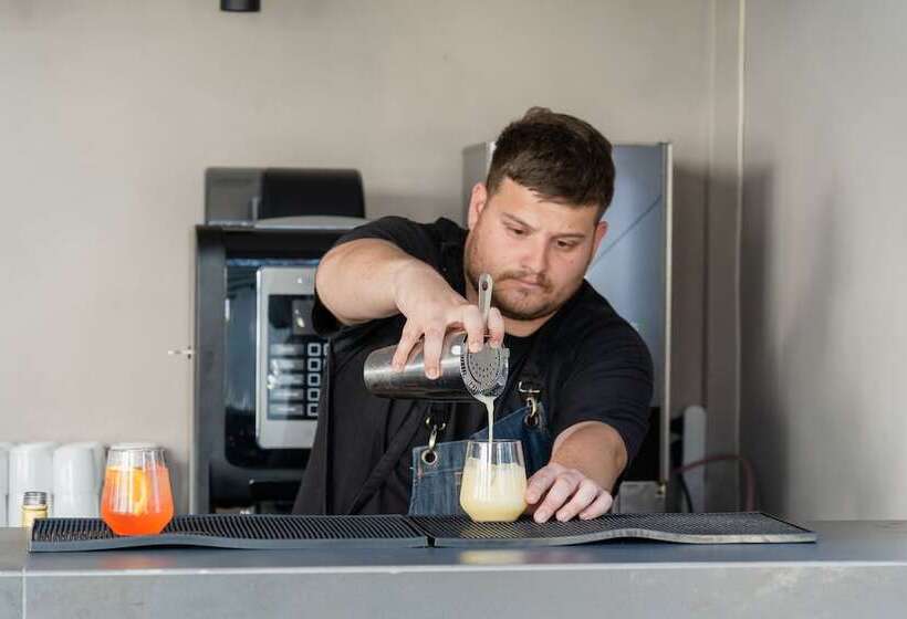 Sunrise Village Hotel   All Inclusive