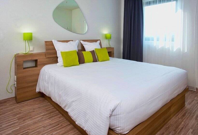 Ténéo Apparthotel Bordeaux Mérignac   Aéroport