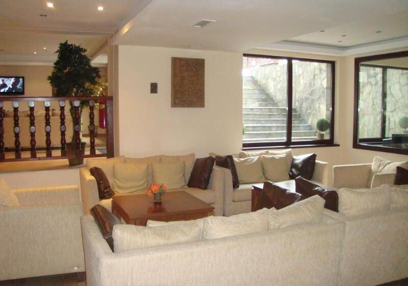 Winslow Elegance Apartments