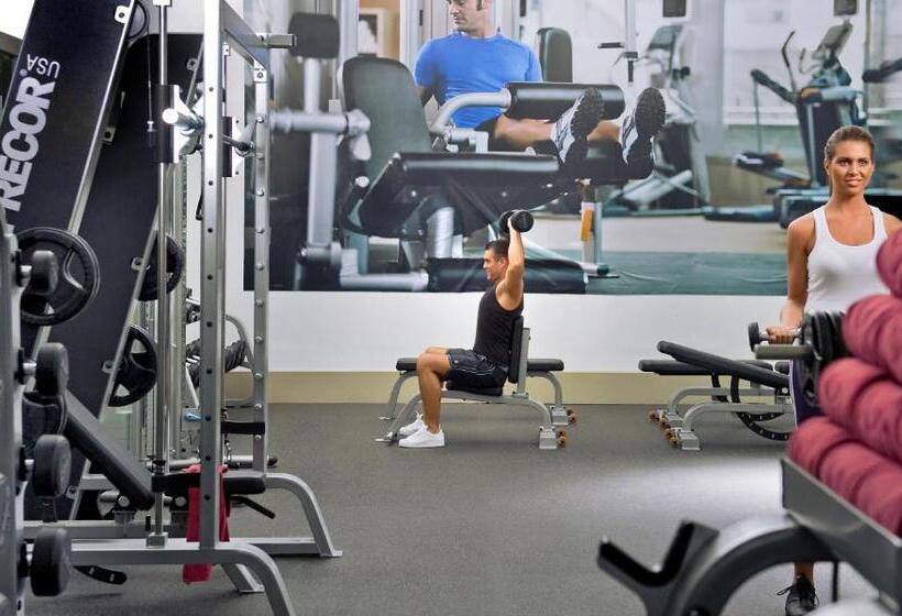 Millennium Plaza Downtown Suites