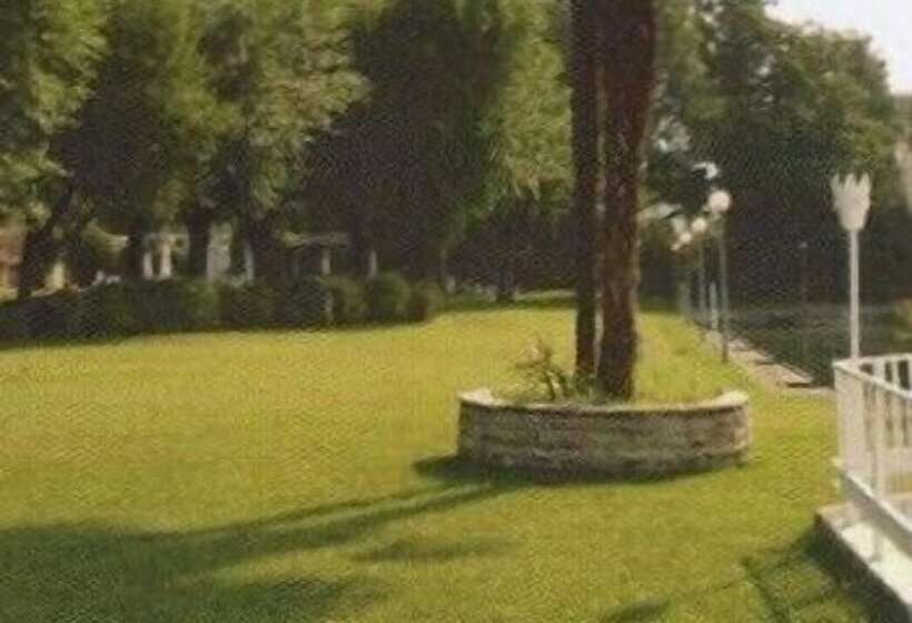 בית מלון כפרי Eurovil