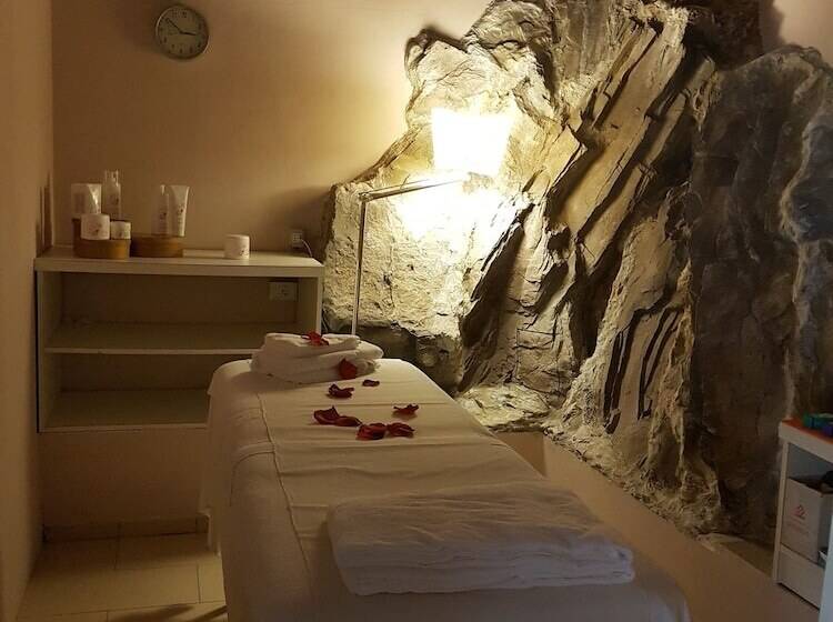 בית מלון כפרי Eurovil