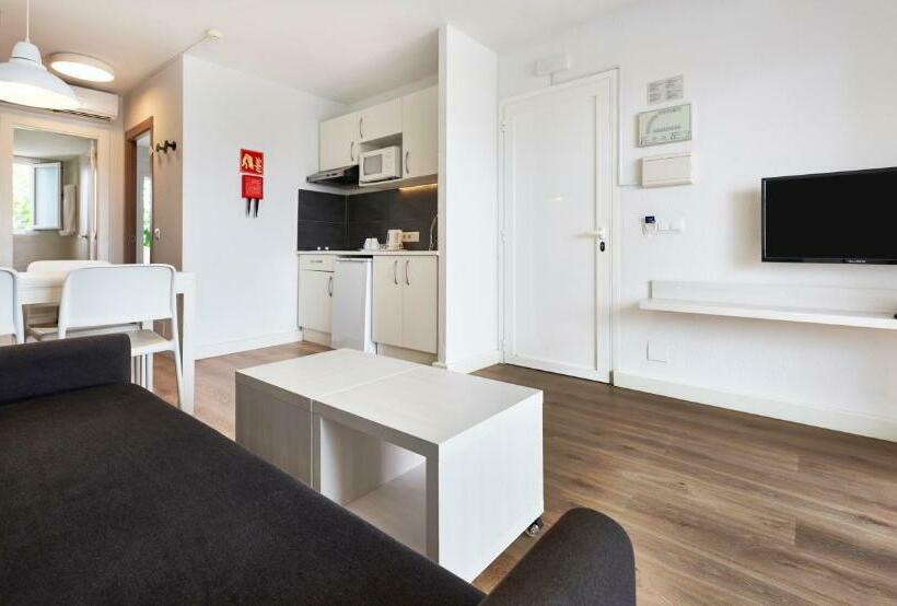 Globales Los Delfines Hotel & Apartments