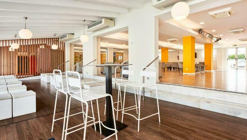 Globales Los Delfines Hotel & Apartments