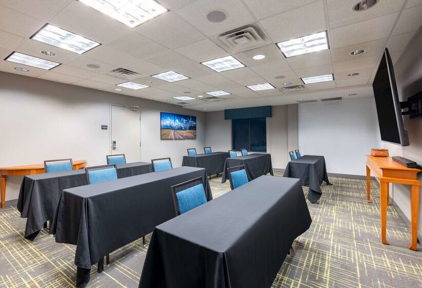 Hampton Inn & Suites Casper