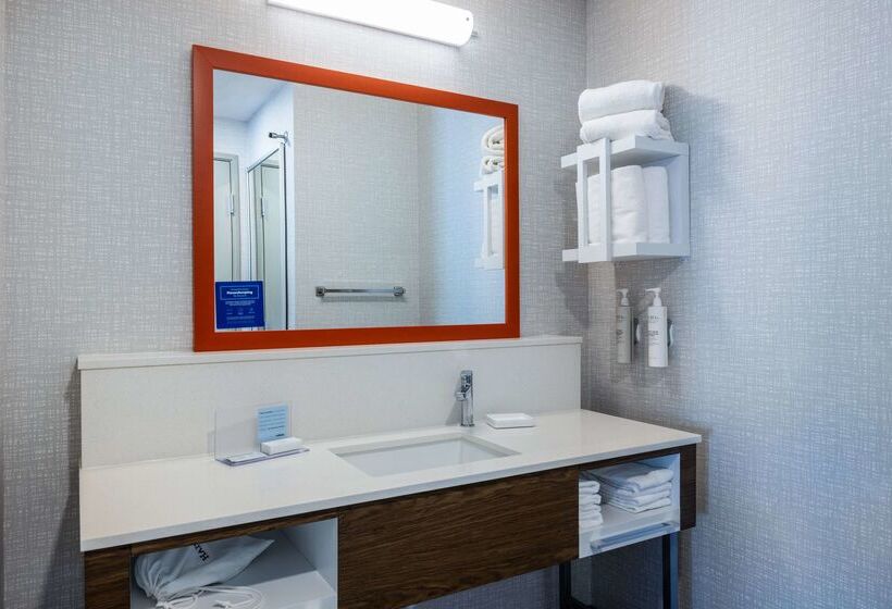 Hampton Inn & Suites Casper