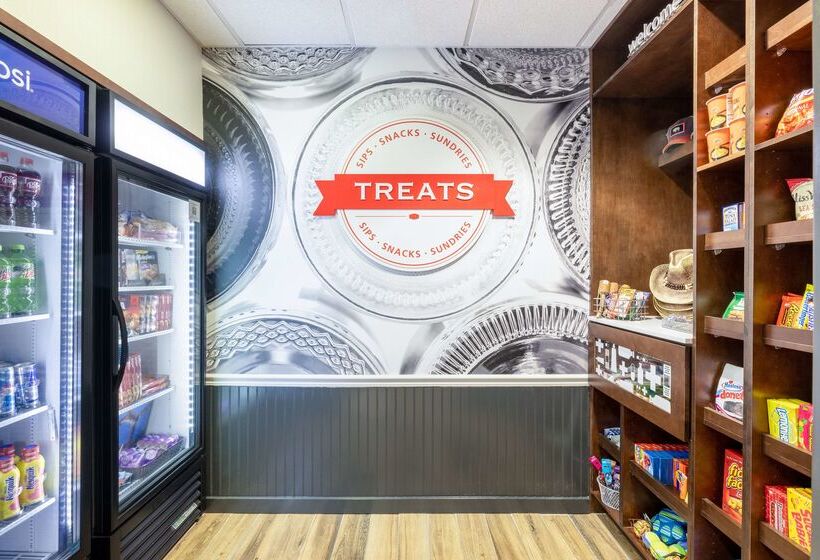 Hampton Inn & Suites Casper