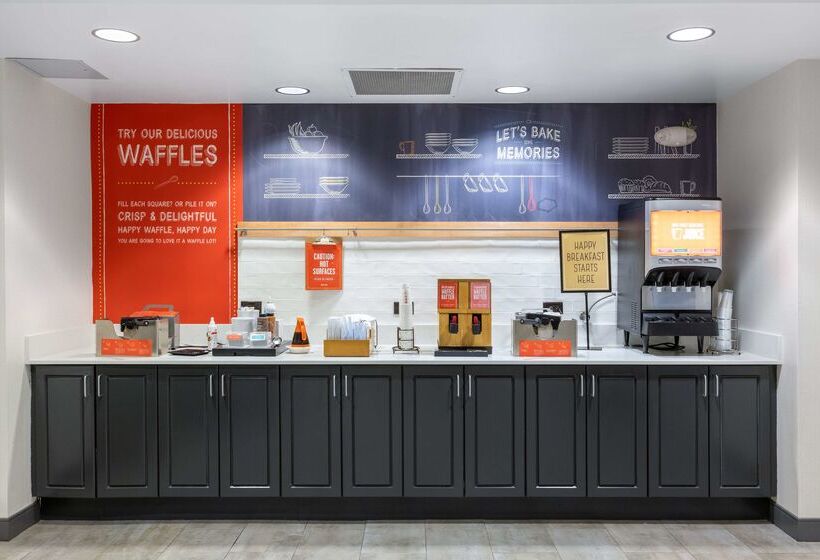 Hampton Inn & Suites Casper