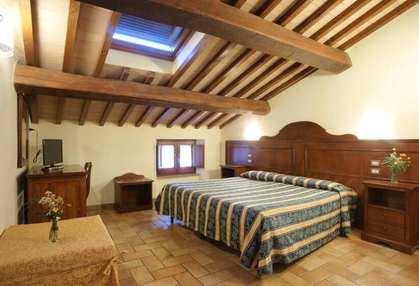 בית מלון כפרי Albergo La Rocca