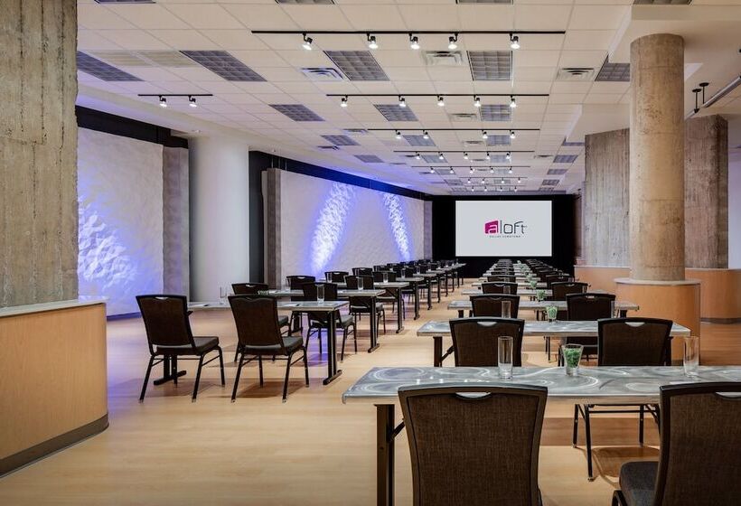 ホテル Aloft Dallas Downtown