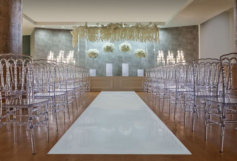 ホテル Aloft Dallas Downtown