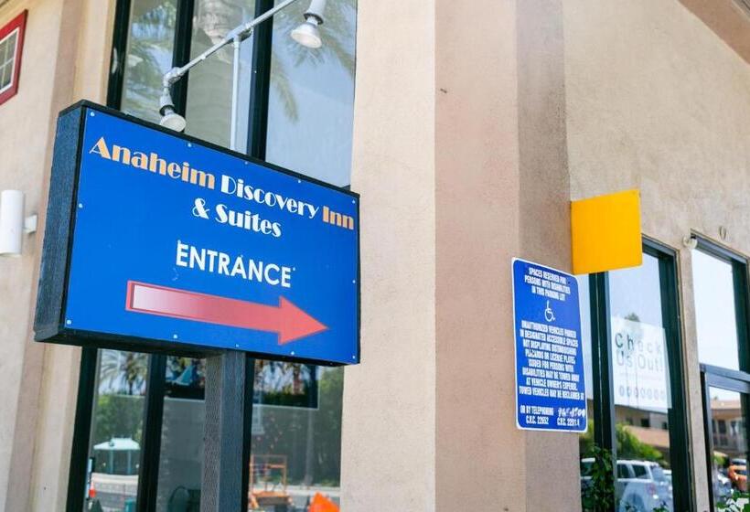 فندق Anaheim Discovery Inn And Suites
