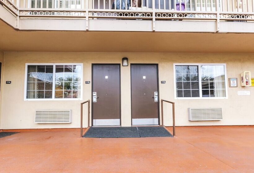 فندق Anaheim Discovery Inn And Suites