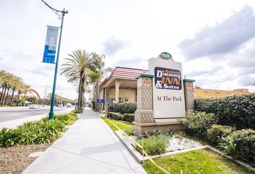 فندق Anaheim Discovery Inn And Suites