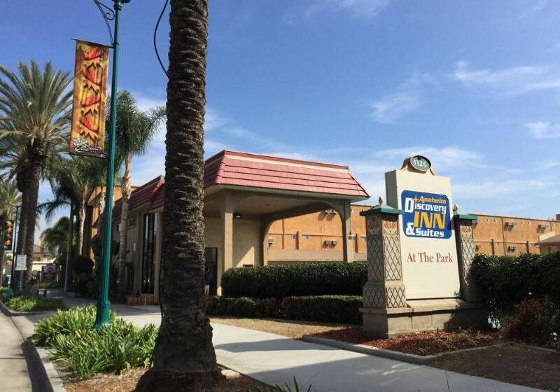 فندق Anaheim Discovery Inn And Suites