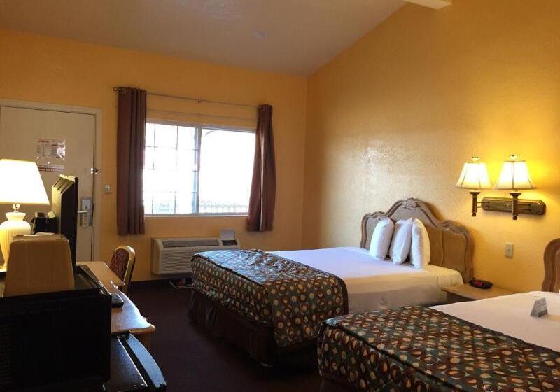 فندق Anaheim Discovery Inn And Suites