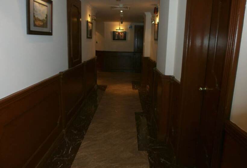 هتل Bahrain Carlton