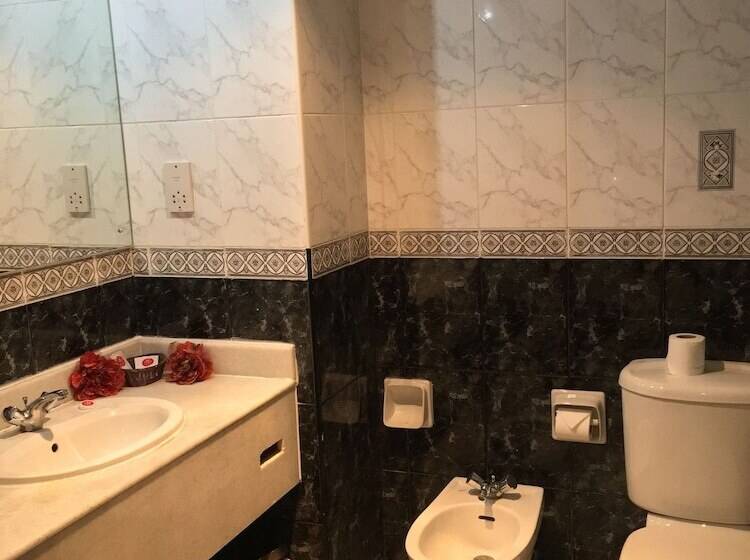 هتل Bahrain Carlton