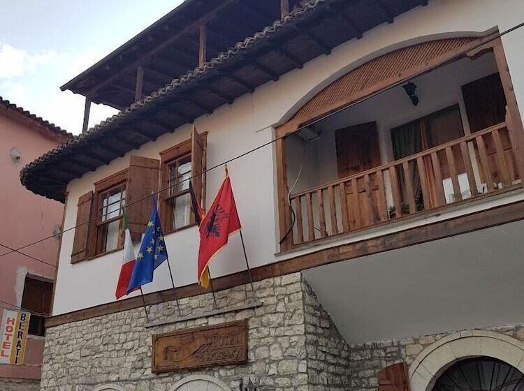 בית מלון כפרי Berati