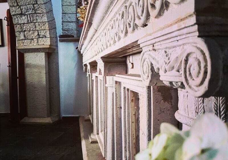 בית מלון כפרי Berati