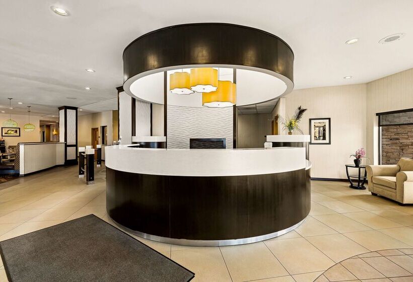 בית מלון כפרי Sonesta Essential Indianapolis Airport