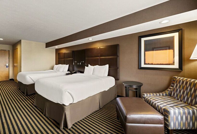 בית מלון כפרי Sonesta Essential Indianapolis Airport