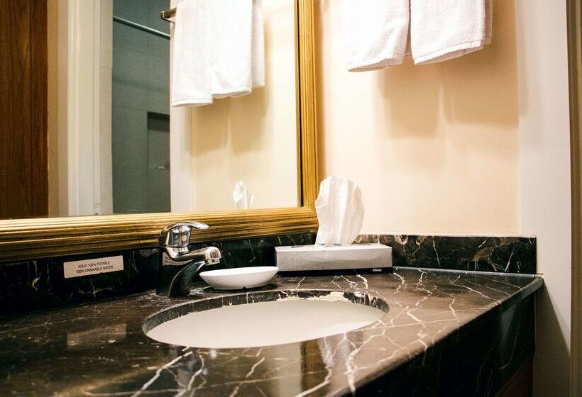 هتل Best Western Plus Chihuahua Aeropuerto