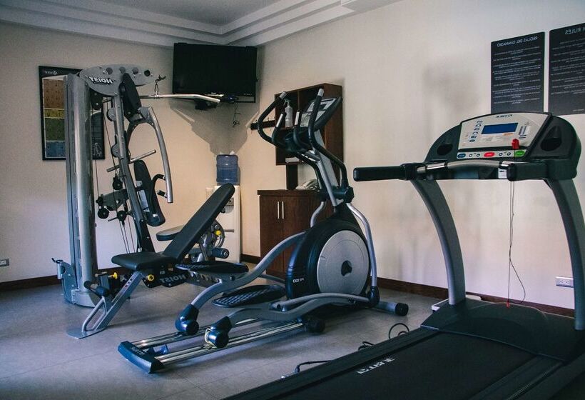 هتل Best Western Plus Chihuahua Aeropuerto