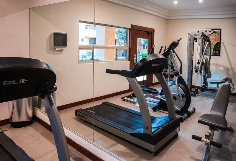 هتل Best Western Plus Chihuahua Aeropuerto