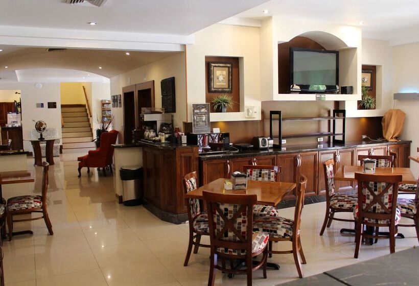 هتل Best Western Plus Chihuahua Aeropuerto