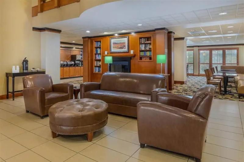 酒店 Best Western Plus Dalton Inn