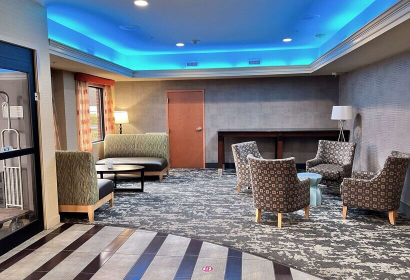 Отель Best Western Plus Glen Allen Inn