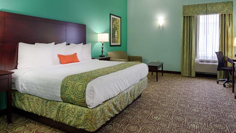 Отель Best Western Plus Glen Allen Inn