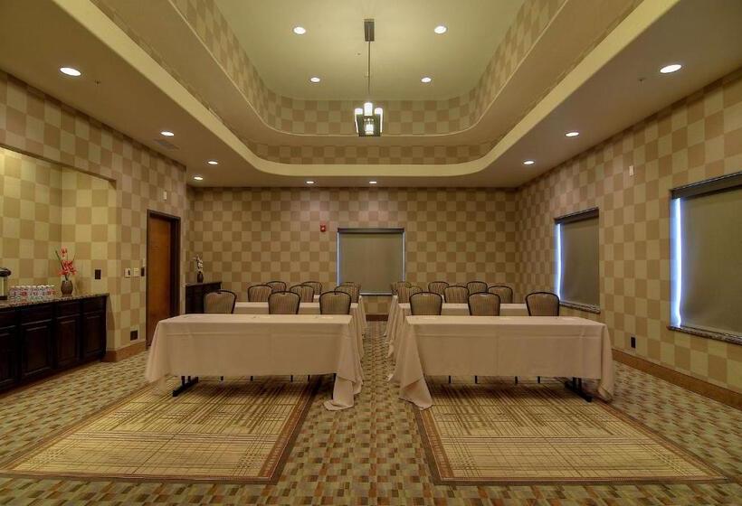 Best Western Plus Lackland Hotel And Suites