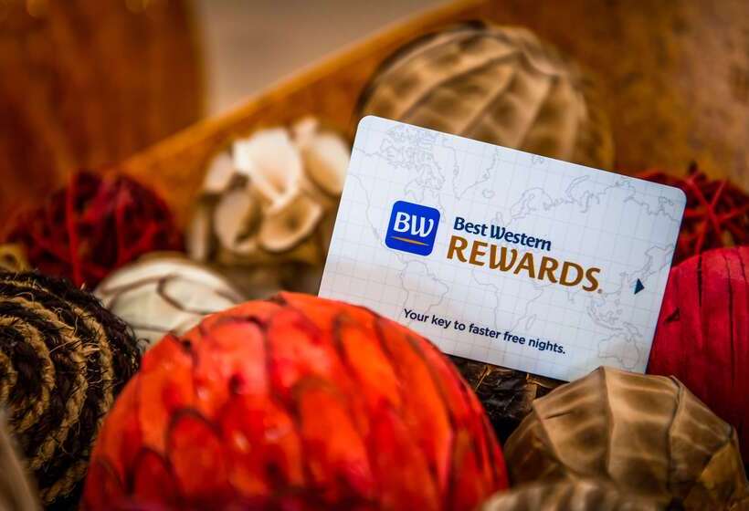 Отель Best Western Plus Waxahachie Inn & Suites