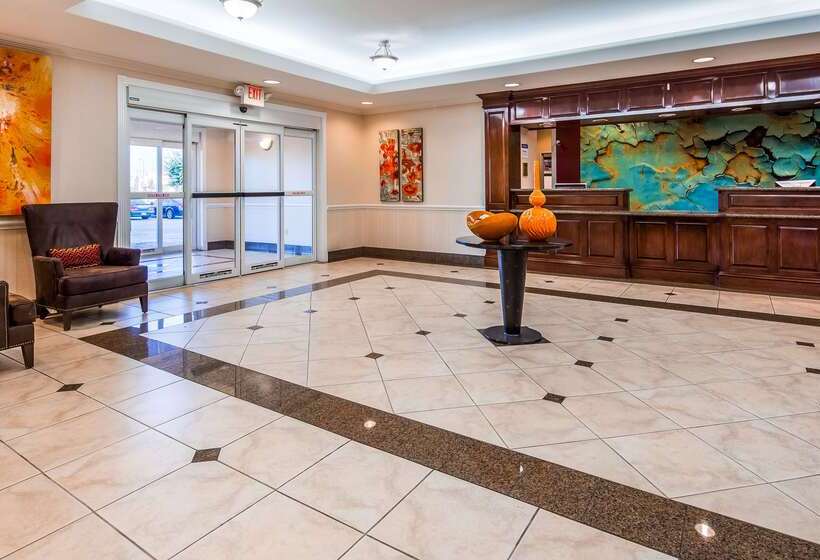 Отель Best Western Plus Waxahachie Inn & Suites