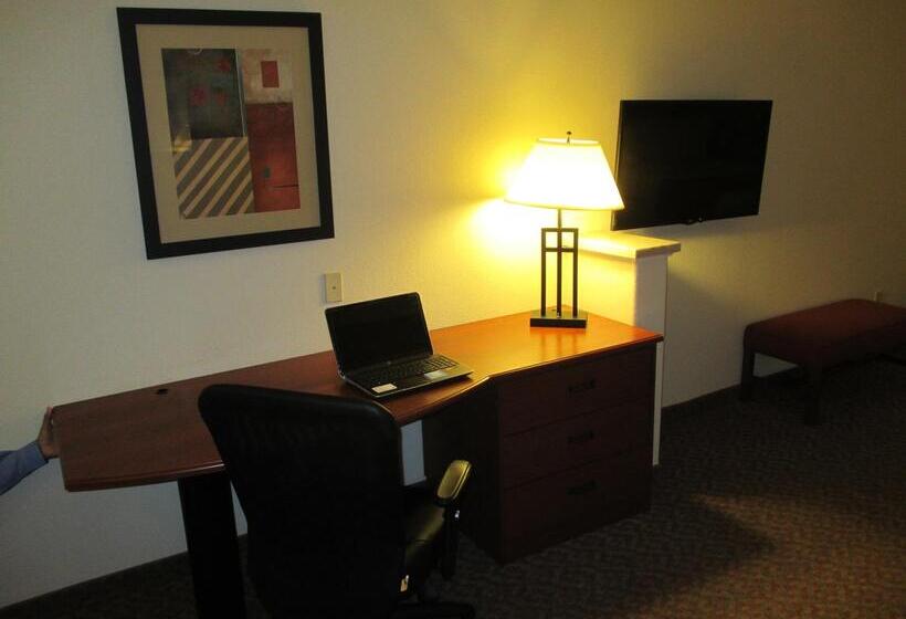 Отель Best Western Plus Waxahachie Inn & Suites