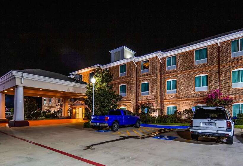 Отель Best Western Plus Waxahachie Inn & Suites