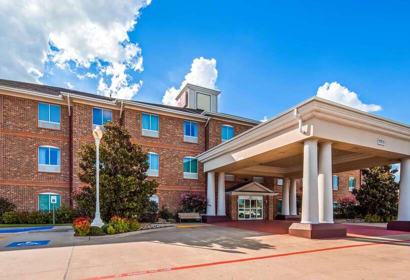 Отель Best Western Plus Waxahachie Inn & Suites