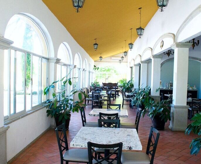 בית מלון כפרי Best Western Saltillo