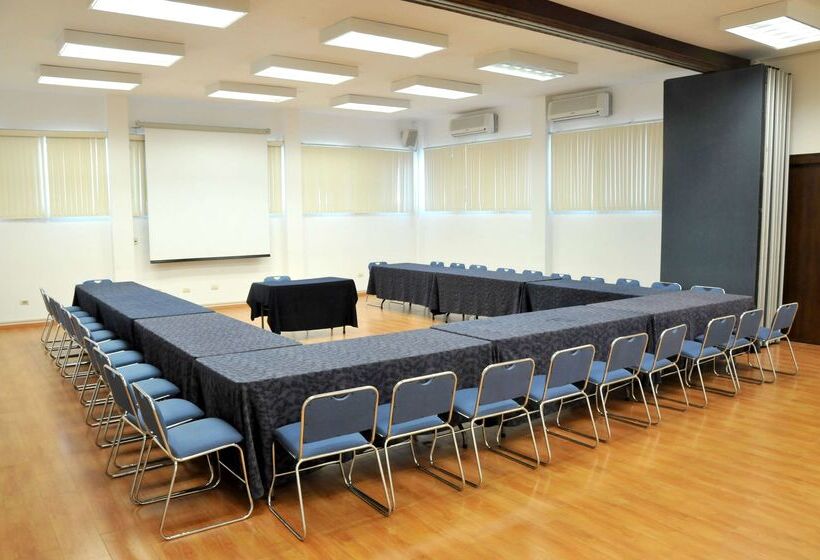 בית מלון כפרי Best Western Saltillo