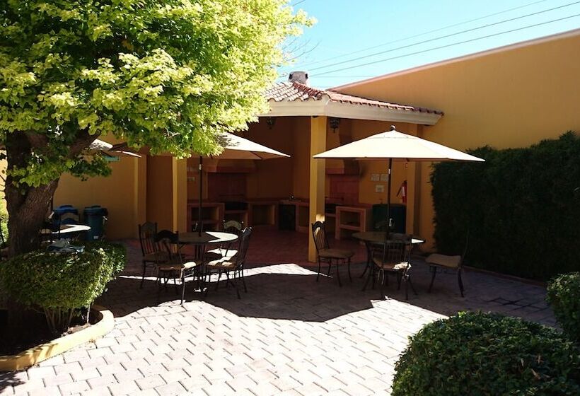 בית מלון כפרי Best Western Saltillo