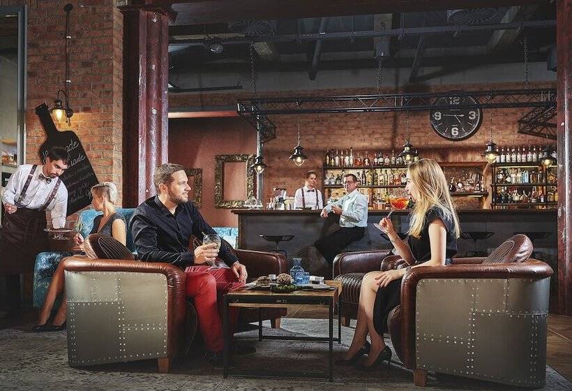 בית מלון כפרי Carlsbad Plaza Medical Spa & Wellness