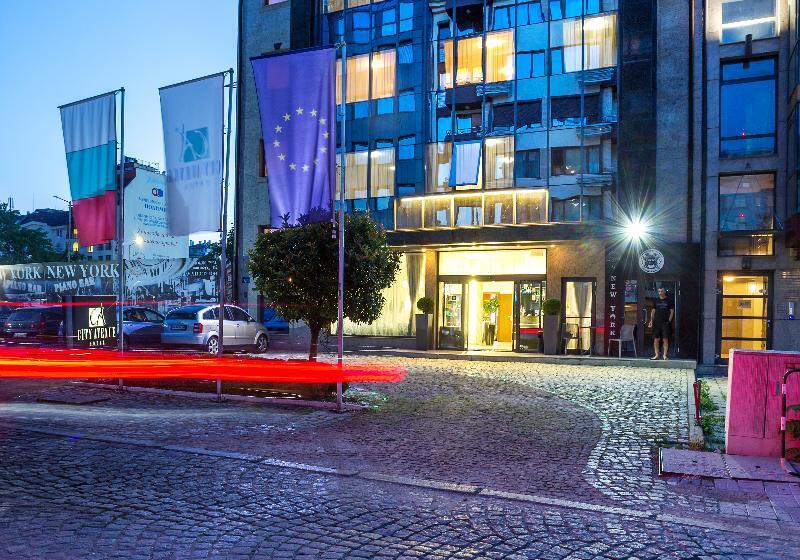 City Avenue Hotel By Hmg Free Parking Free Wi Fi